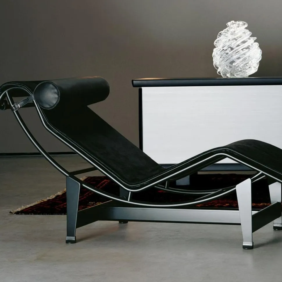 4 Chaise longue à reglage continu