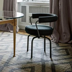 7 Fauteuil tournant