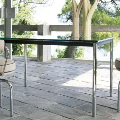 10 Table en tube, Grand Modèle