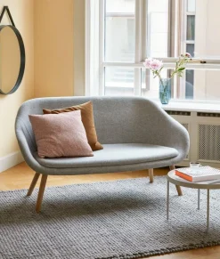 About A Lounge Sofa for Comwell