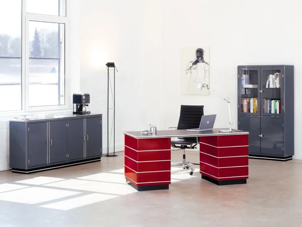 Aluminium Chair EA 119
