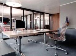 Aluminium Chair EA 119