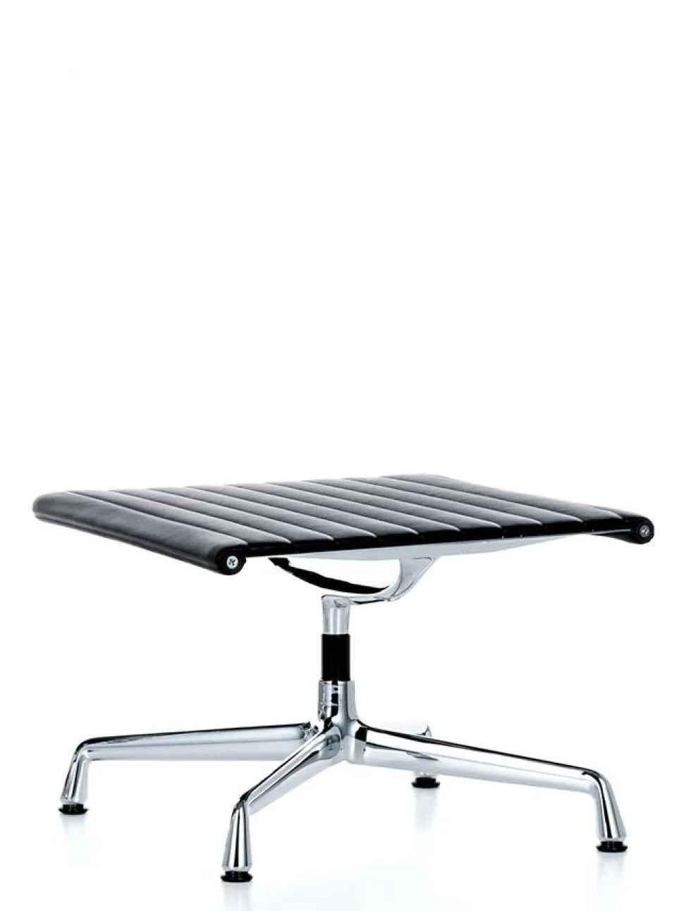 Aluminium Chair EA 125