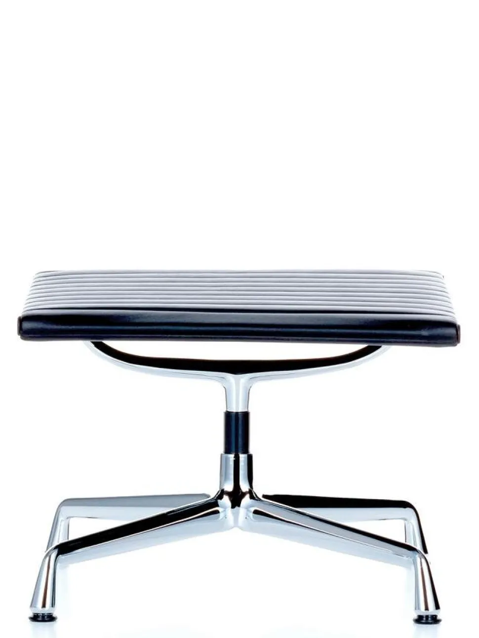 Aluminium Chair EA 125