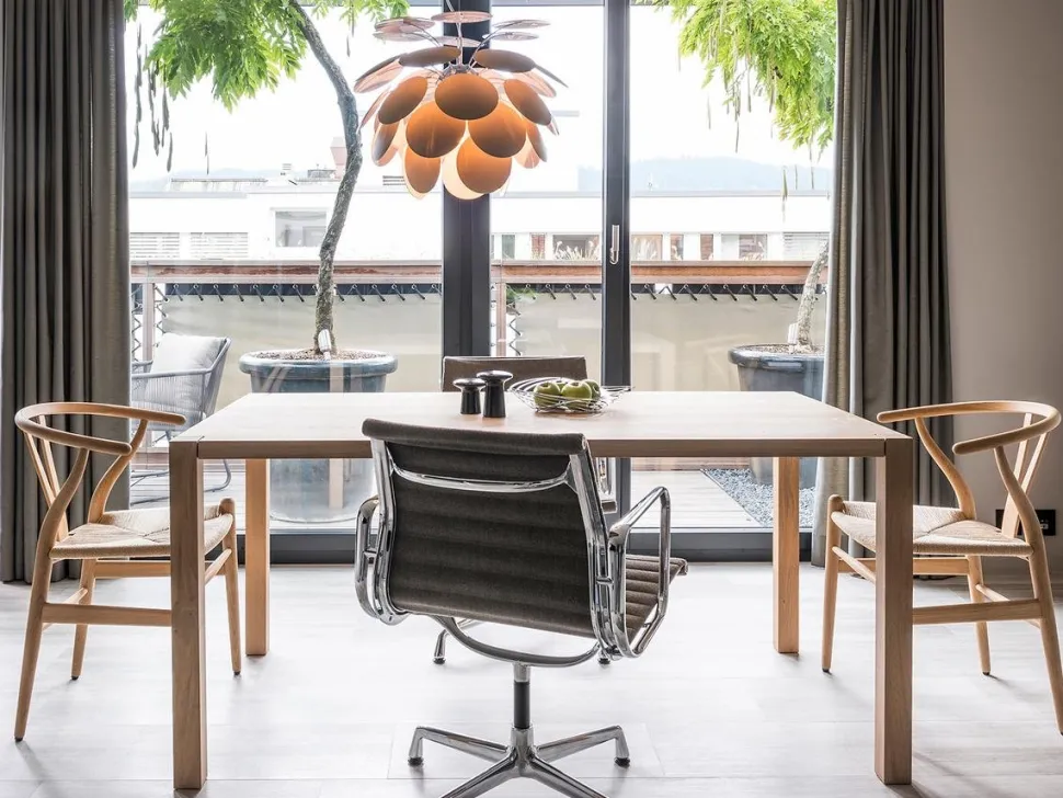 Aluminium Chair EA 103 / EA 104