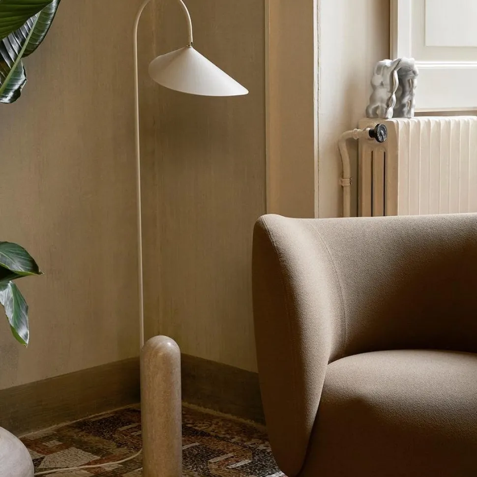 Arum Floor Lamp