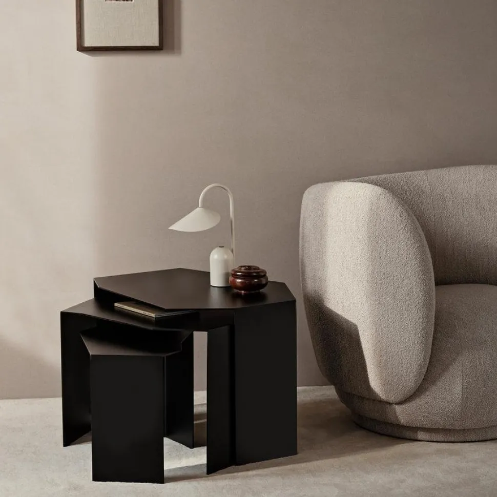 Arum Portable Lamp