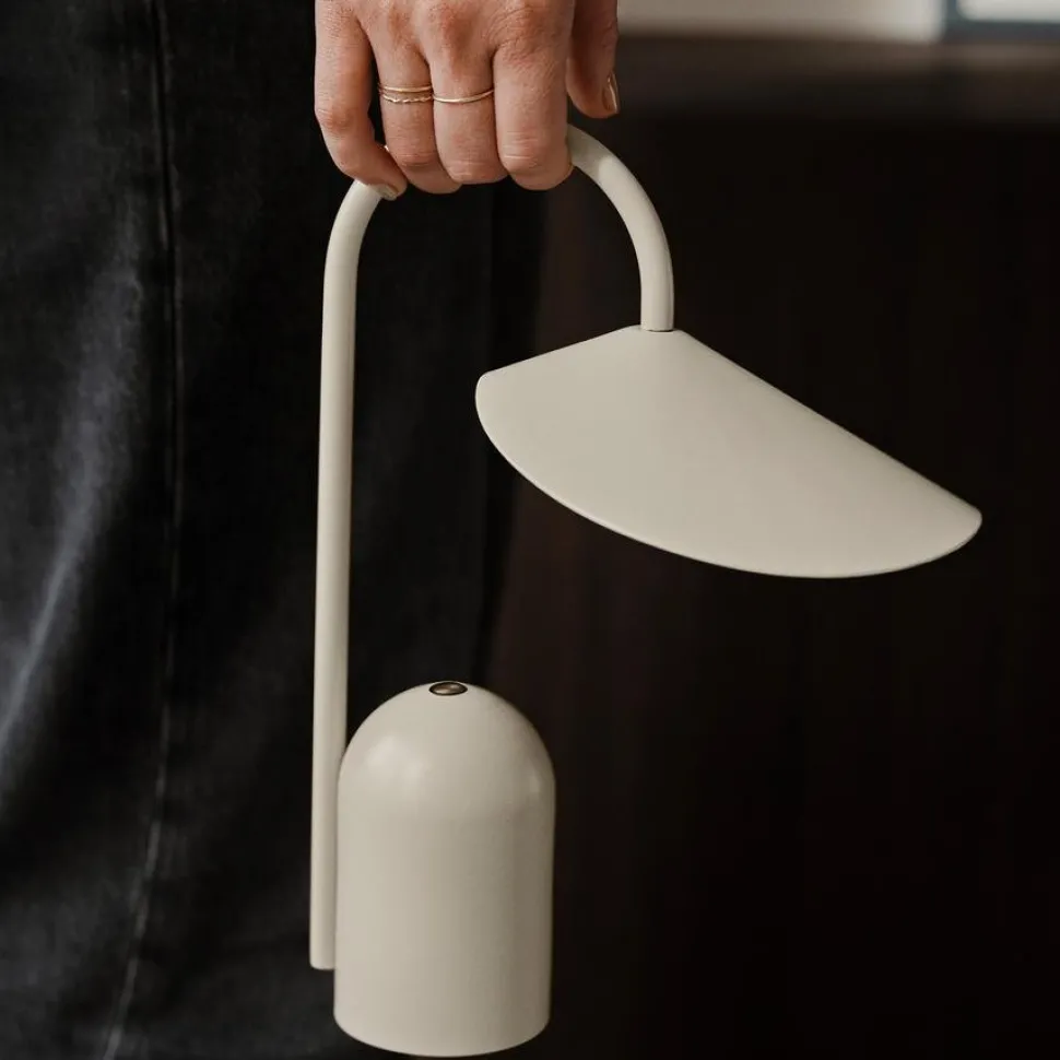 Arum Portable Lamp