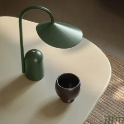 Arum Portable Lamp