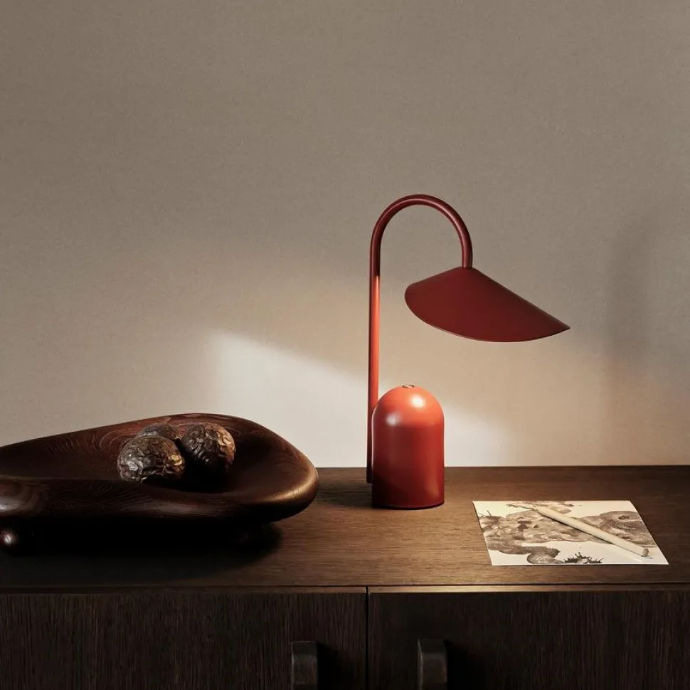 Arum Portable Lamp