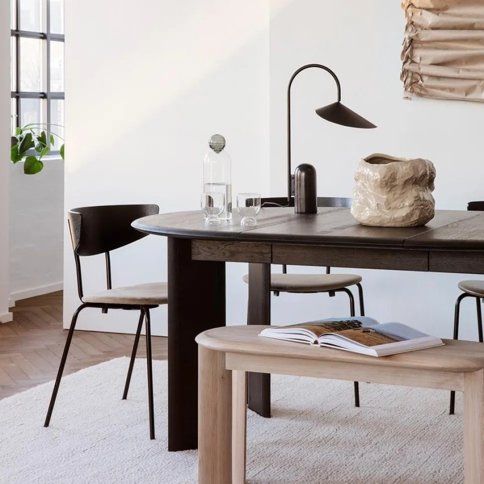 Arum Table Lamp