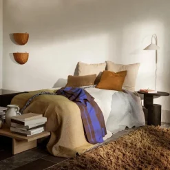 Arum Wall Lamp