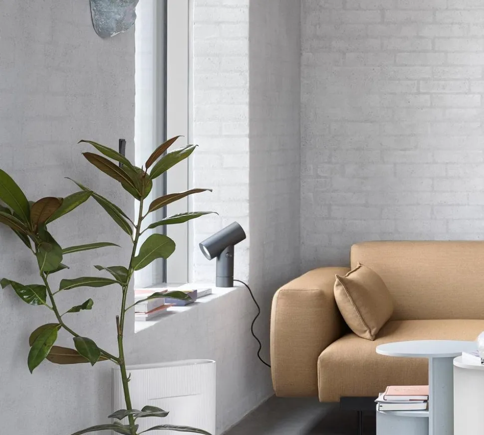 Beam Table Lamp