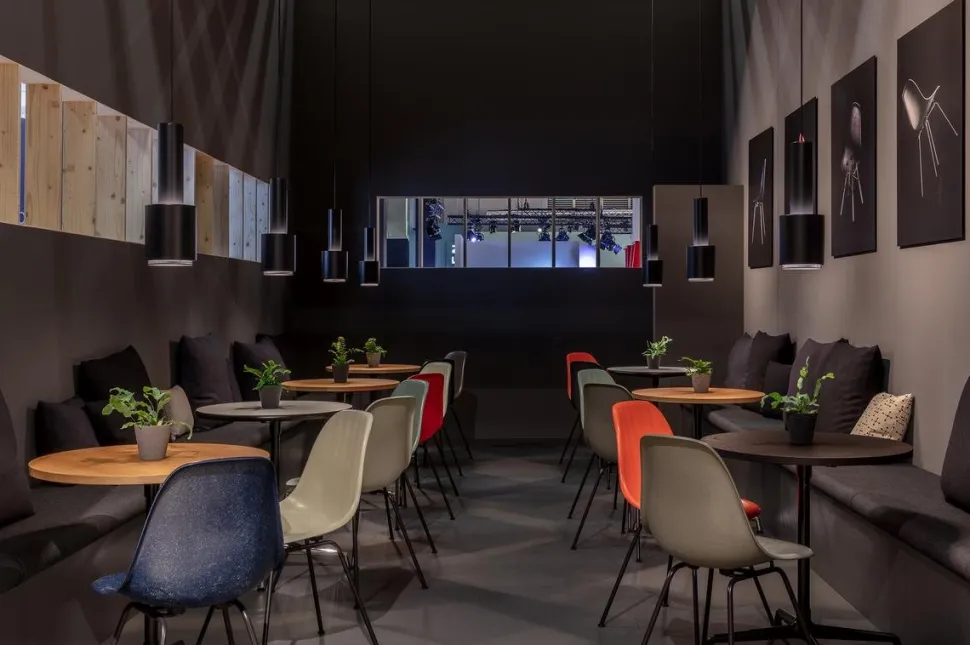Bistro Table Indoor