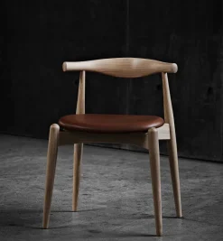 CH20 Elbow Chair