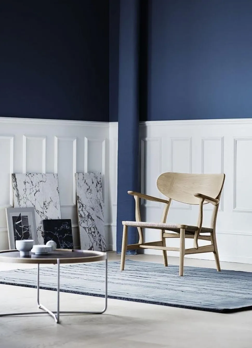 CH22 Lounge Chair