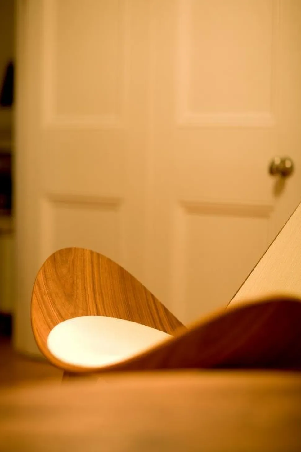 CH07 Shell Chair