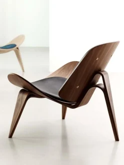 CH07 Shell Chair