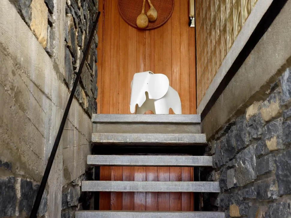 Eames Elephant