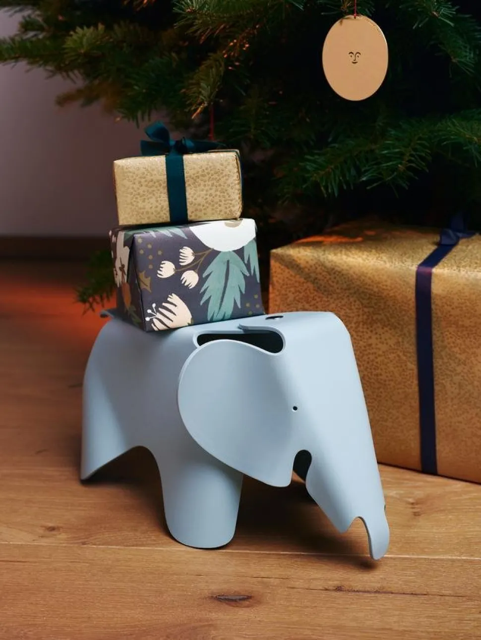 Eames Elephant Small
