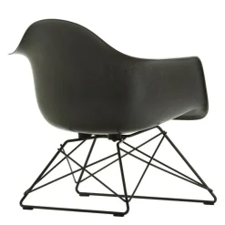 Eames Fiberglass Armchair LAR