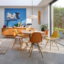Eames Fiberglass Chair DSW