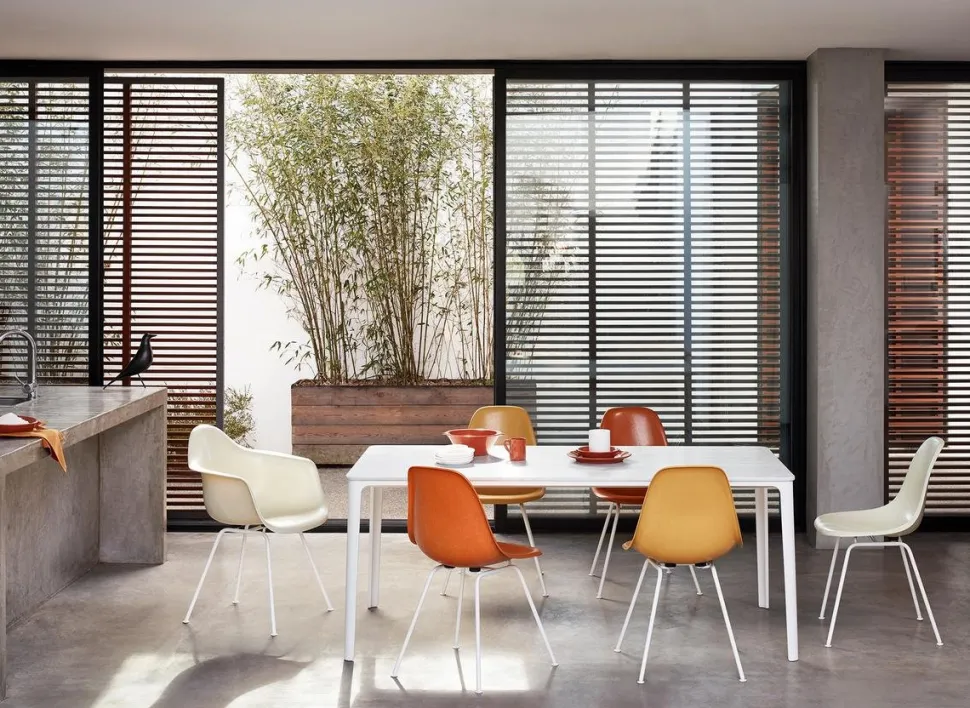 Eames Fiberglass Chair DSX