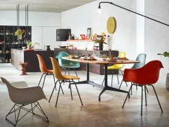 Eames Fiberglass Chair DSX