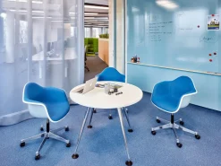 Eames Plastic Armchair RE PACC