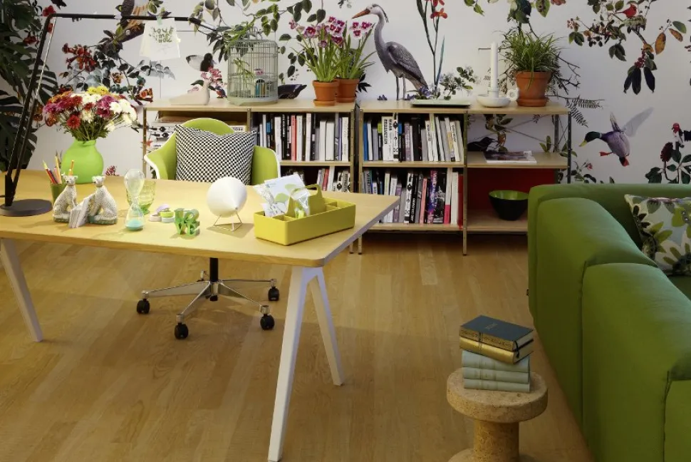 Eames Plastic Armchair RE PACC