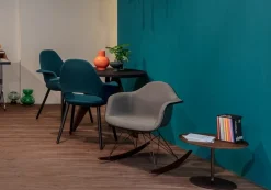 Eames Plastic Armchair RE RAR mit Polsterung