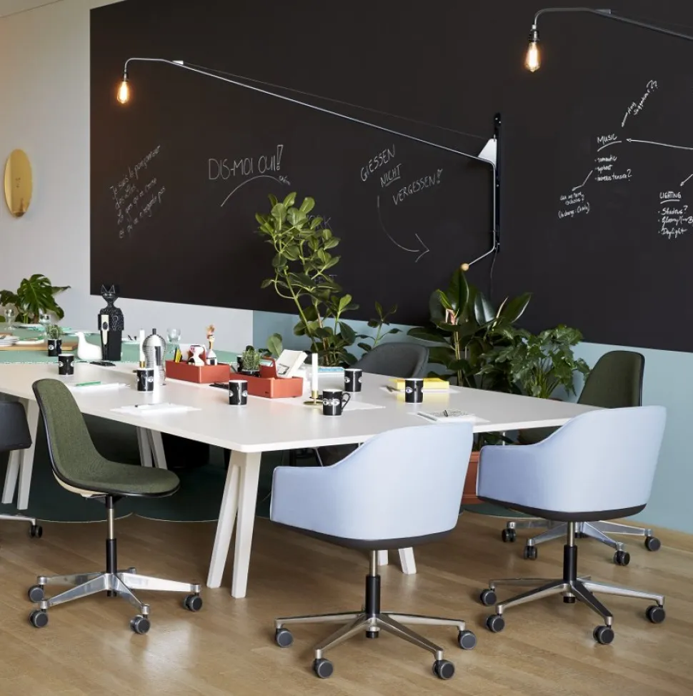 Eames Plastic Side Chair RE PSCC