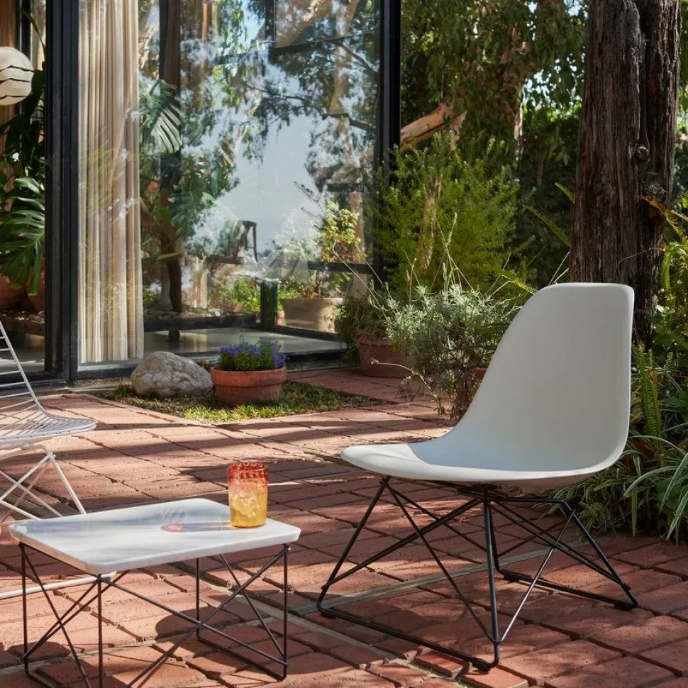 Eames Plastic Side Chair RE LSR