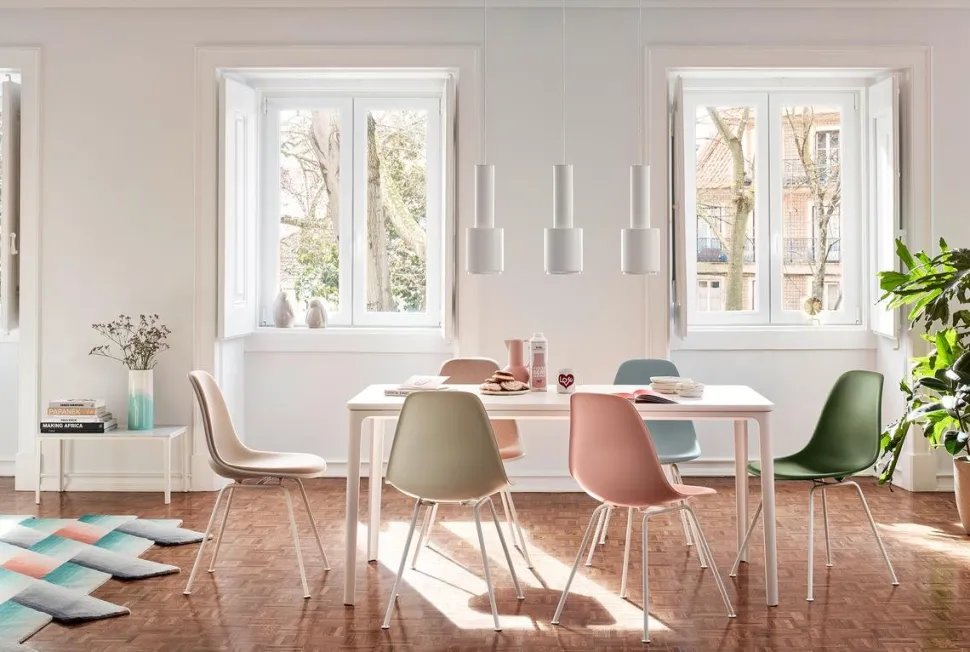 Eames Plastic Side Chair RE DSX