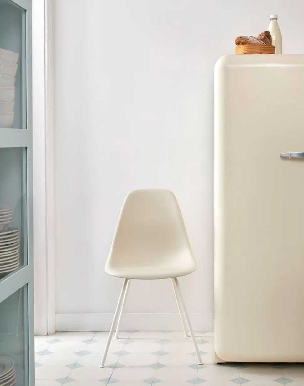Eames Plastic Side Chair RE DSX