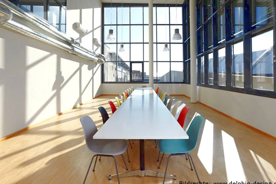 Eames Plastic Side Chair RE DSX