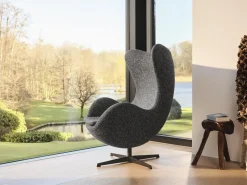 Egg Chair Anniversary Edition