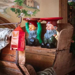 Gnomes