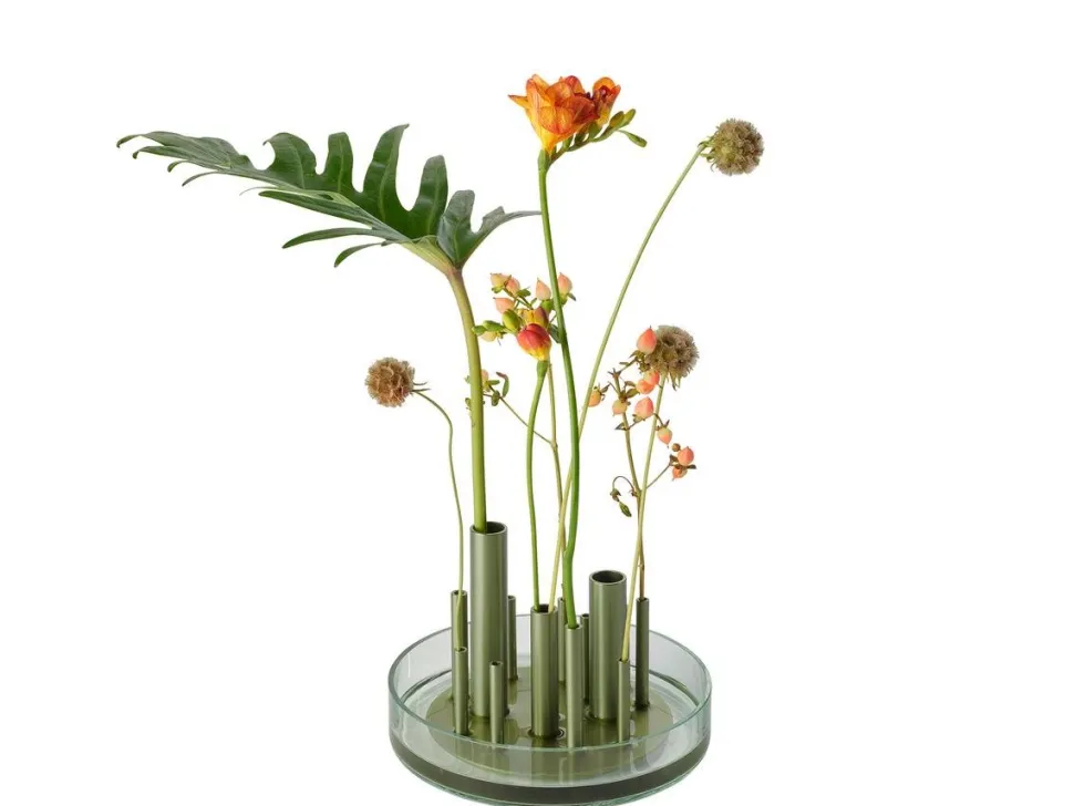 Ikeru Vase