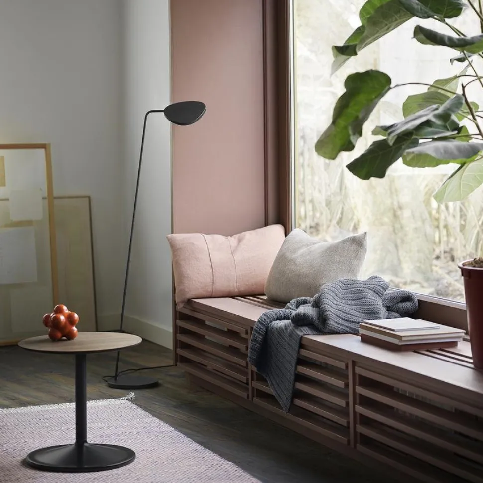 Leaf Floor Lamp