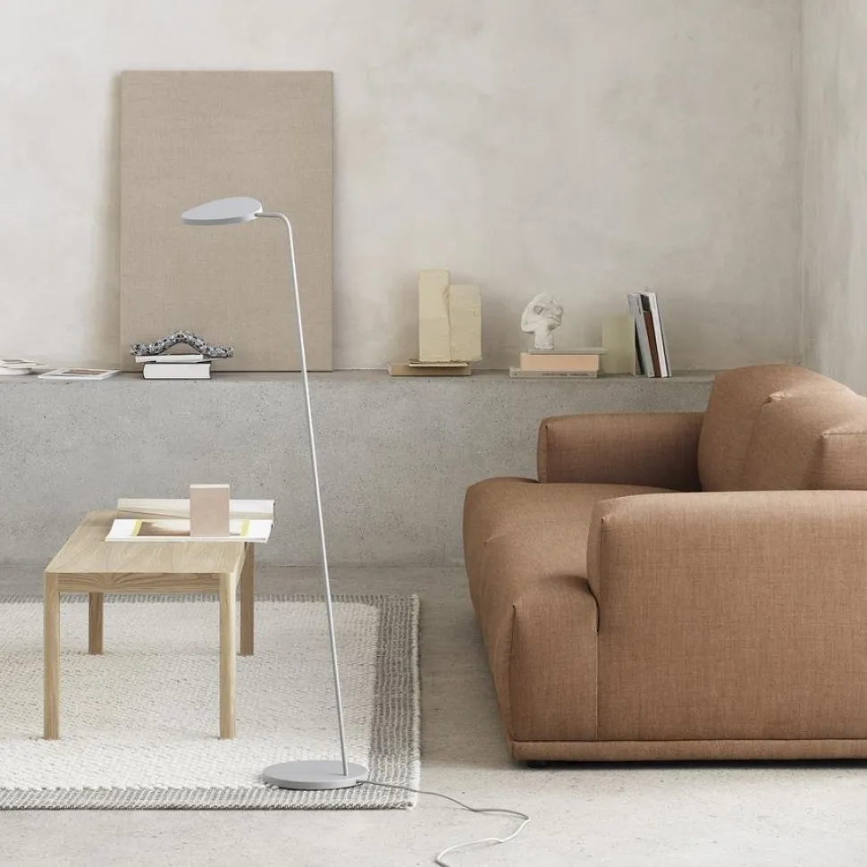 Leaf Floor Lamp