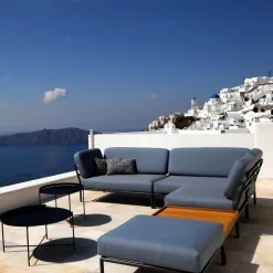Level Lounge Tisch