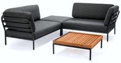 Level Lounge Tisch