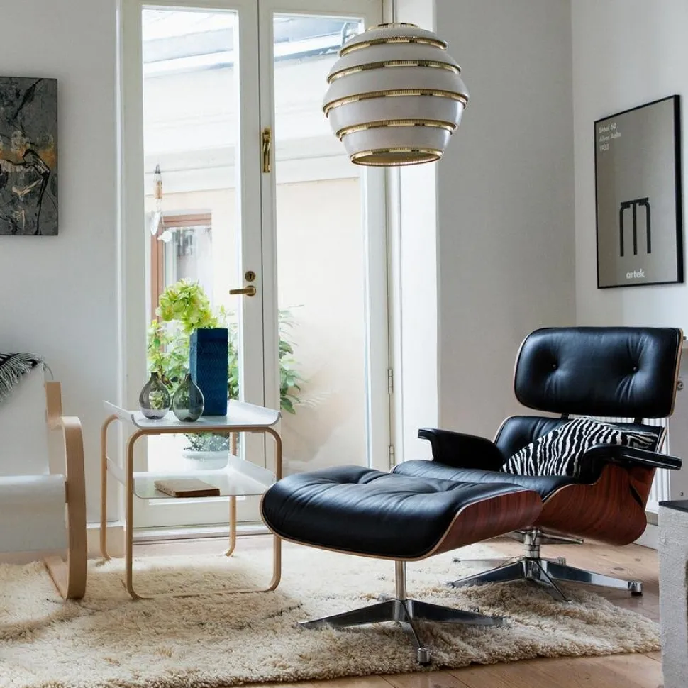 Lounge Chair & Ottoman