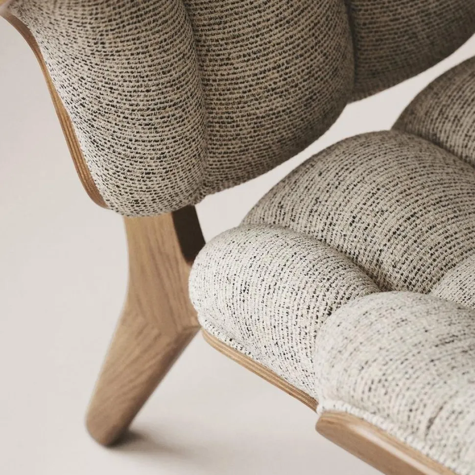 Mammoth Wing Chair