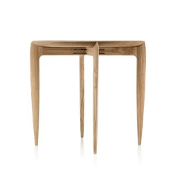 Objects Tray Table