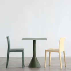 Palissade Cone Table