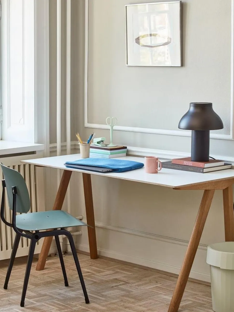 PC Table Lamp
