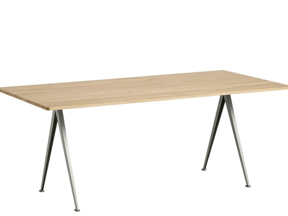 Pyramid Table 02