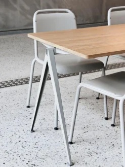 Pyramid Table 01